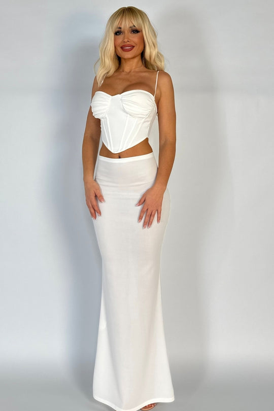 Σέξι σετ που αποτελείται από τοπ τύπου bustier και μακριά φούστα με σκίσιμο B910-2