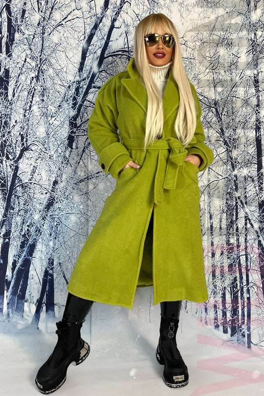 Μακρύ, κομψό παλτό με ζώνη στη μέση σε πράσινο H733-12