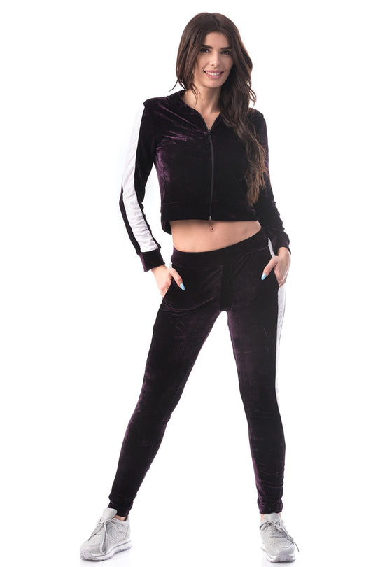 Βελουτέ σετ με crop top και παντελόνι B879-81
