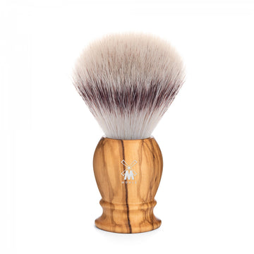 Πινέλο ξυρίσματος με συνθετική τρίχα Silvertip Fibre και λαβή από ξύλο ελιάς Muehle Classic 31 H 250