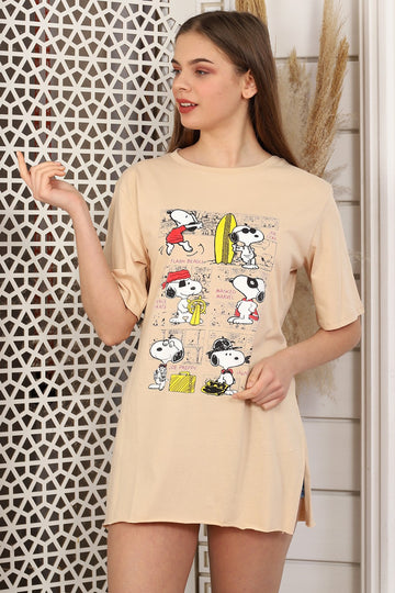 Μακρύ μπλουζάκι με στάμπα SNOOPY και πλαϊνά σκισίματα K809-15