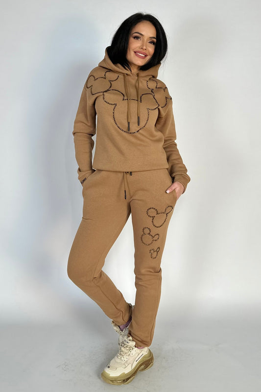 Μοντέρνα φόρμα OVERSIZE από μπλούζα και παντελόνι διακοσμημένη με χρωματιστές στρας V627-8